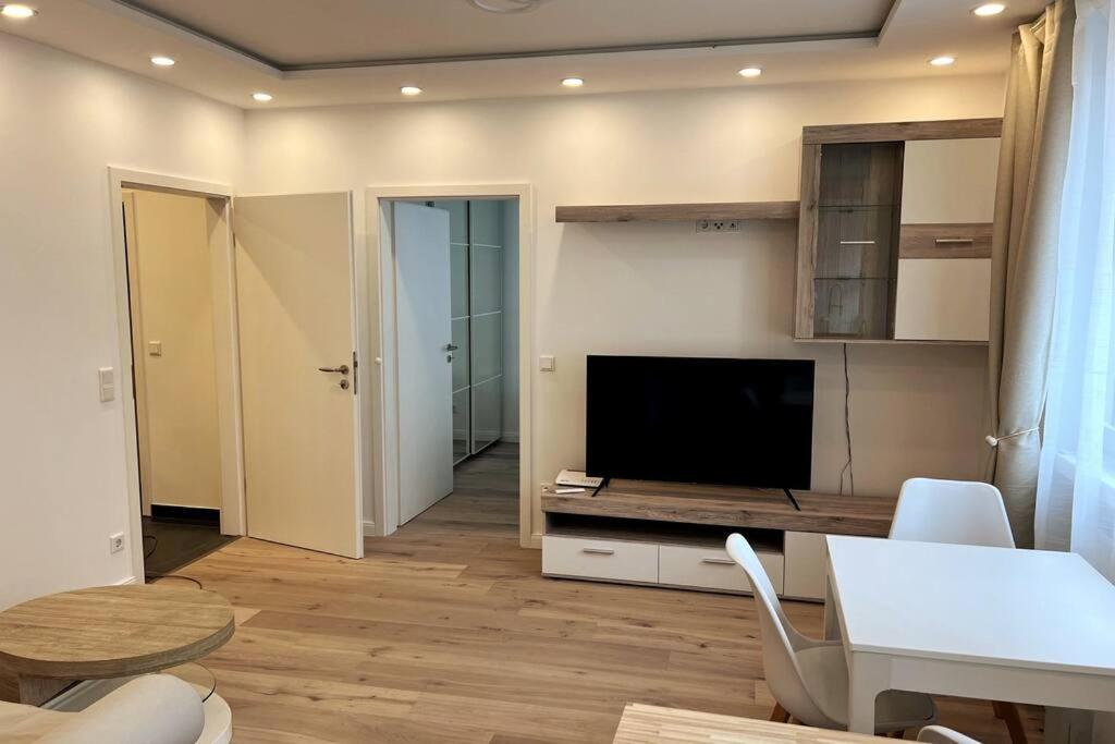 Lovely Flat Relax Near City Center Nürnberg Exterior foto